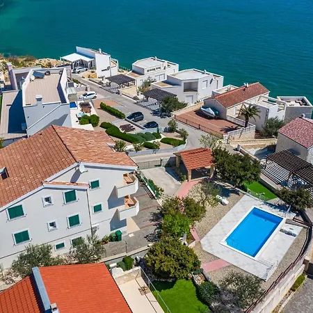 Sunshine With New Pool On The Beach Zadar Villa *